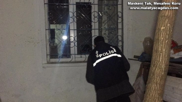 Motosikletli şahıslar ateş açıp kaçtı