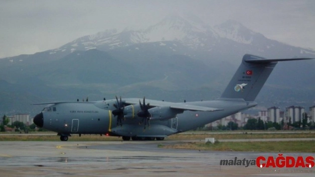 TSK'ya ait uçak Kayseri'den kalktı