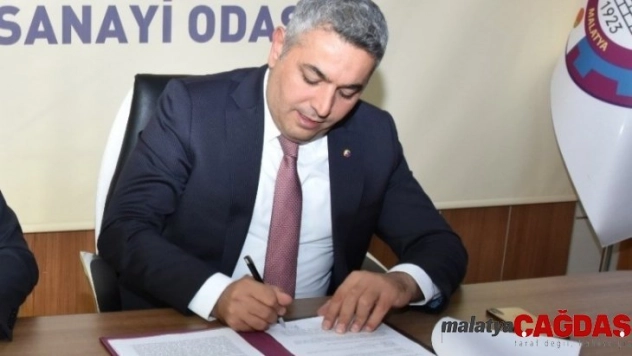MTSO Başkanı Sadıkoğlu'ndan Öğretmenler Günü kutlaması