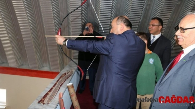 Müdür Başyiğit, Tasarım Beceri Atölyelerini inceledi