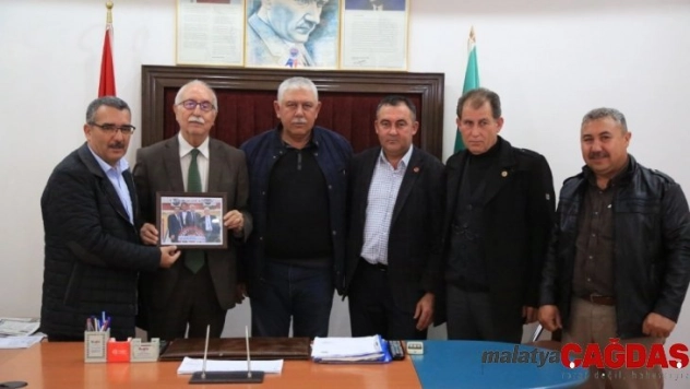 Muhtarlar Derneği'nden Başkan Atıcı'ya teşekkür