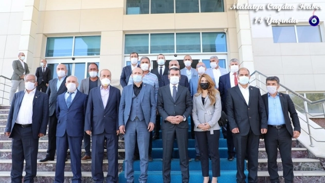 Muhtarlardan Başkan Güder'e Anlamlı Ziyaret