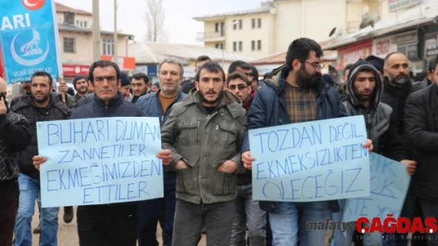 Mühürlenen termik santralin işçilerinden eylem