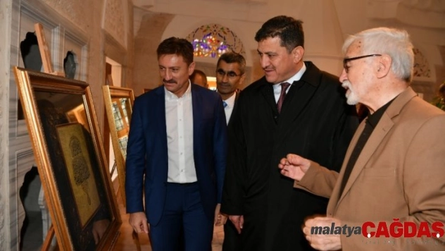 Münir Erbörü'nün hat koleksiyonu sanatseverlerle buluştu