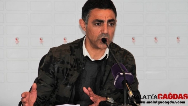 Mustafa Özer: 'Son dakikada yediğimiz gol bizi üzdü'