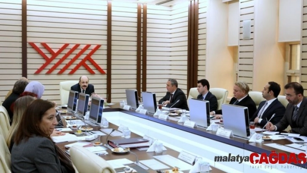 MYO'larda iş yeri eğitimi alan engelli ve kız öğrencilerin durumları ele alındı