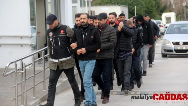 Narkotik operasyonunda gözaltına alınanlar adliyeye sevk edildi