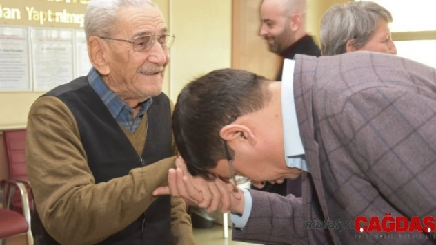 Nazilli'de asırlık çınarlar yeni yıla protokolle girdi