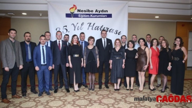 Nesibe Aydın Okullarından görkemli 35'inci yıl balosu