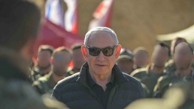 Netanyahu, Suriye'nin güneyinde İsrail işgali altındaki bölgeye gitti
