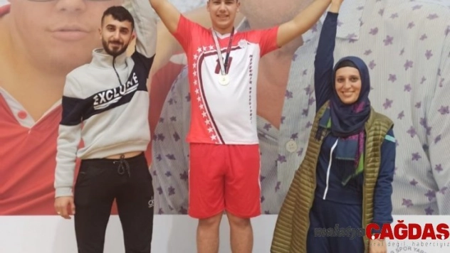 Nevşehir Belediyesporlu özel sporcu bölge birincisi oldu