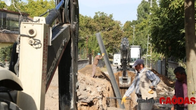 Niğde Belediyesi altyapı çalışmaları devam ediyor