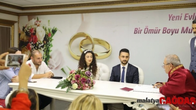 Nikah başvuruları azaldı