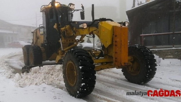 Nilüfer'de karla mücadele