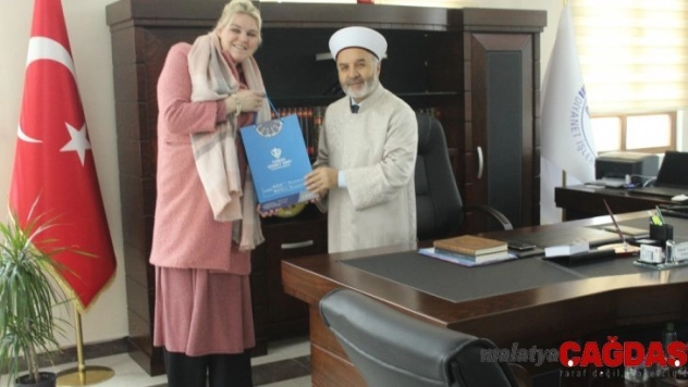 Norveçli kadın Tekirdağ'da Müslüman oldu