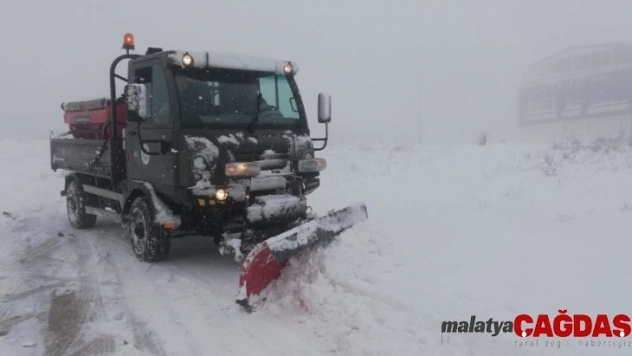 Odunpazarı Belediyesi ekipleri karla mücadele için seferber oldu