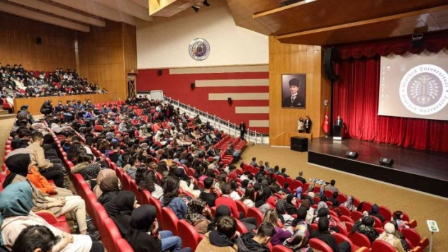 Öğrenci dekanlığı 'kentle bütünleşen üniversite' etkinliklerine başladı