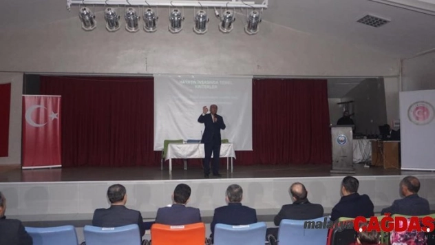 Öğrenci velilerine eğitim verildi