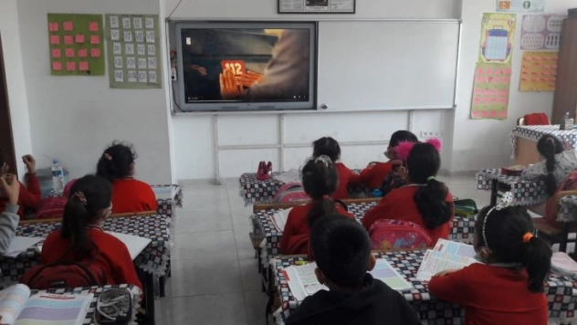 Öğrencilere 112 Acil Çağrı Merkezi tanıtıldı