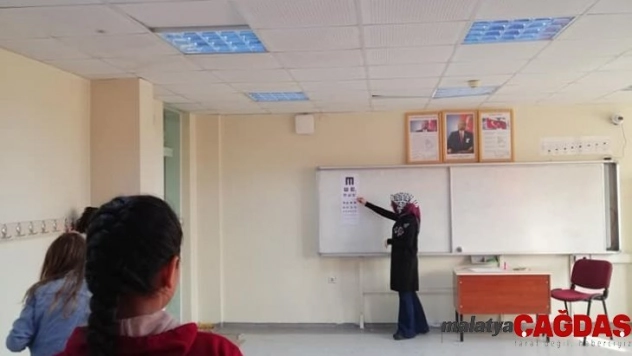 Öğrencilere göz tarama testi yapıldı