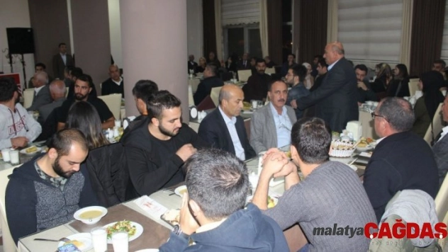 Öğretmenler onuruna yemek düzenlendi