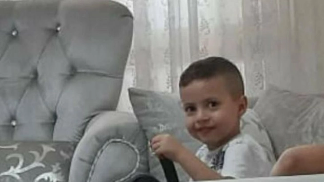 Okuldan dönen çocuk, aracın altında kalarak hayatını kaybetti