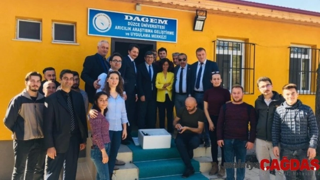 Okurken meslek sahibi oluyorlar