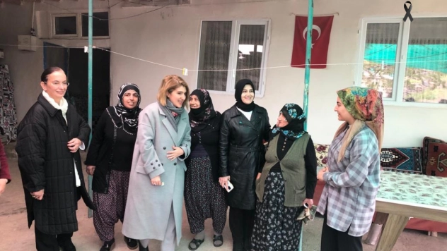 Ölmeztoprak, Adalet ve Hizmet, Önceliğimiz İse İnsandır