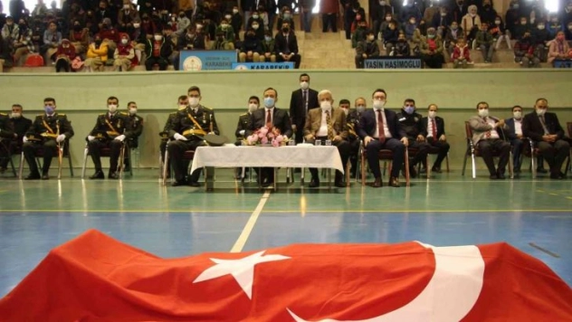 Oltu'da Cumhuriyet Bayramı kutlandı