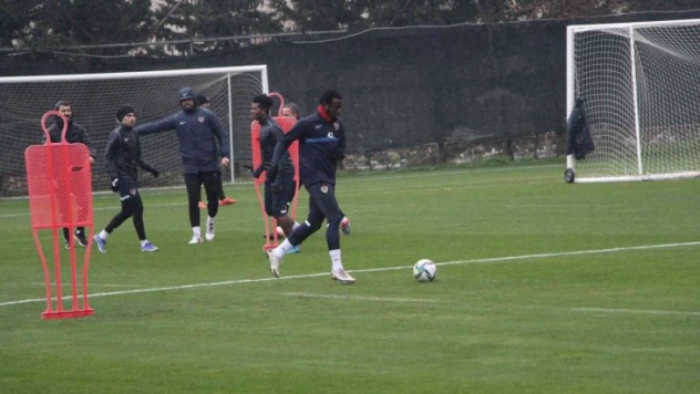 Ömer Erdoğan: 'Alanya'da da zor bir maç bizi bekliyor'