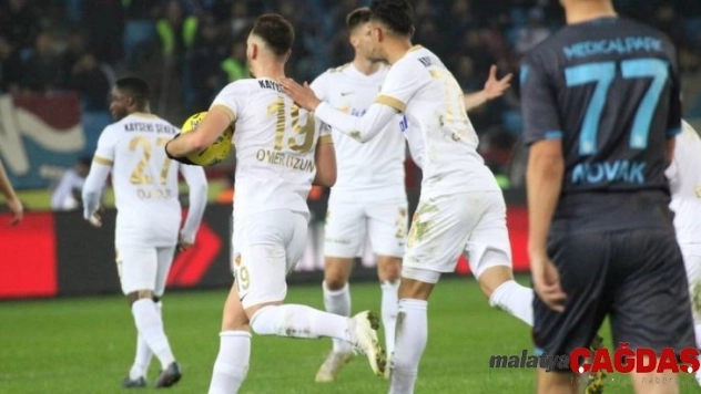 Ömer Uzun ilk golünü attı