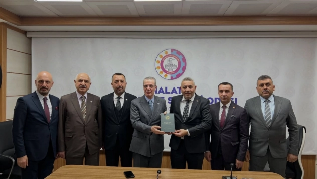 Osmanağaoğlu: 'Önce Siz İkizce'ye Yerleşin, Sonra Vatandaşa Konuşun'