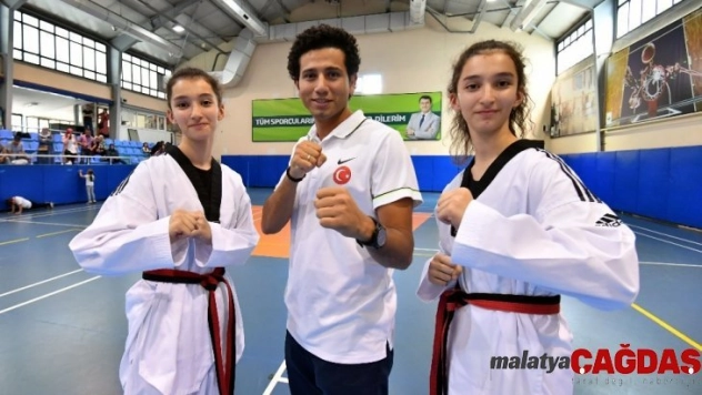 Osmangazili ikizler fırtına gibi esti