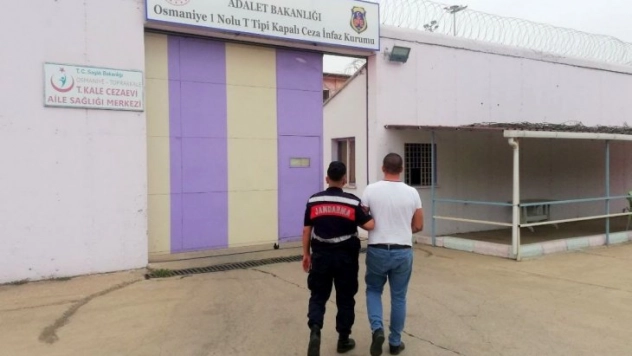 Osmaniye'de 4 yıl hapis cezasıyla aranan hükümlü yakalandı