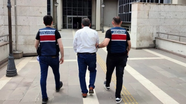 Osmaniye'de 41 yıl hapis cezasıyla aranan hükümlü yakalandı
