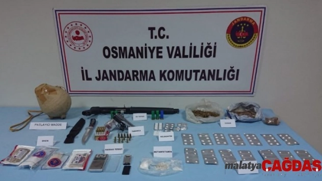 Osmaniye'de patlayıcı ve uyuşturucu operasyonu