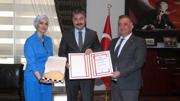 Osmaniye'nin 'Yoğurtlu Kömbesi' tescillendi