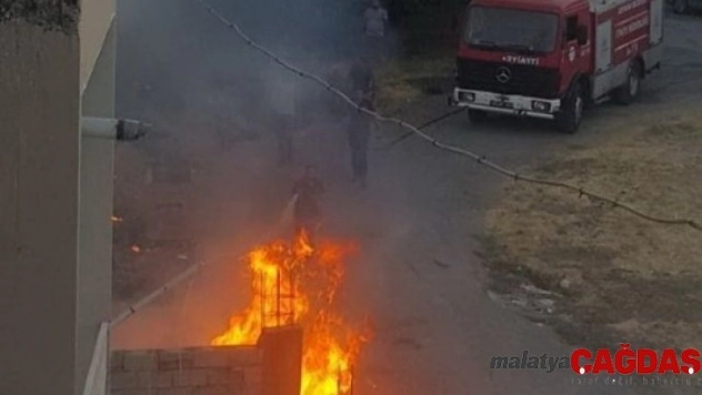 Otluk alanda çıkan yangın korkuttu