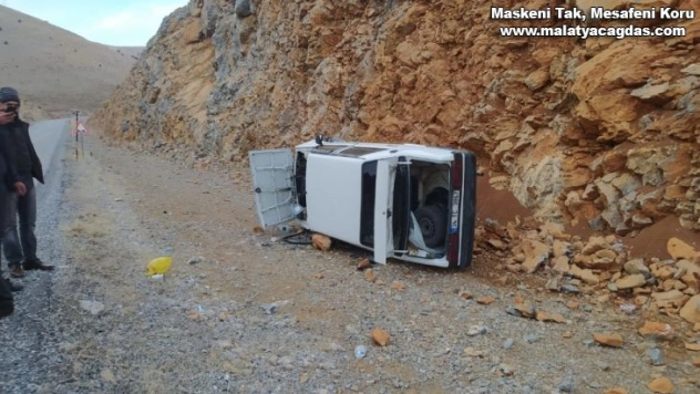 Otomobil takla attı: 1 yaralı