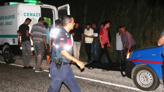 Otomobilin çarptığı yaşlı adam hayatını kaybetti