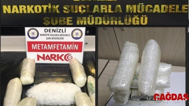 Otomobilin tavanından 2 kilo uyuşturucu çıktı