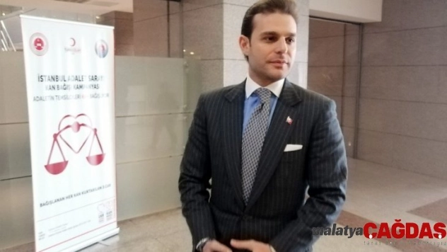 Oyuncu Mehmet Aslan'a Cumhurbaşkanı Erdoğan'a hakaret davasında beraat