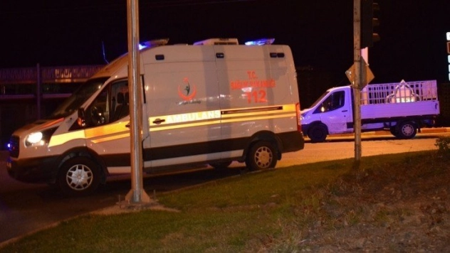 Öz amcalarını sopa ile darp ederek öldürdüler