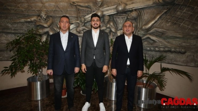 Ozan Tufan imzayı attı