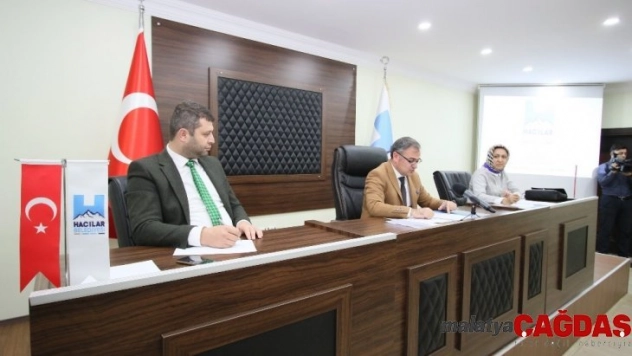 Özdoğan, 'Uyum İçerisinde Bir Yıl Geçirdik'