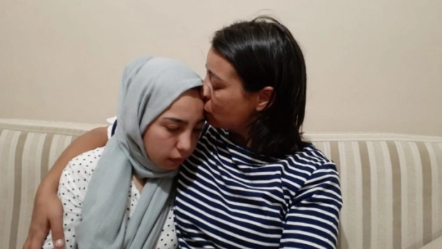 (Özel) 17 yaşındaki kızı köpek yüzünden acımasızca darp ettiler