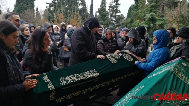 (Özel) Annesini ziyaretten dönerken otomobil çarptı, hayatını kaybetti