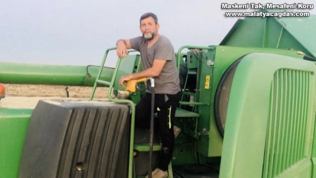 (Özel) Biçerdöverlerin yakıtları tarlalara taşınıyor
