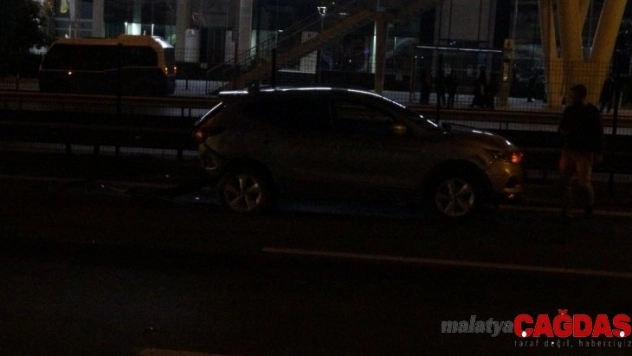 (Özel) E-5 karayolunda 3 araç birbirine girdi: 1 yaralı