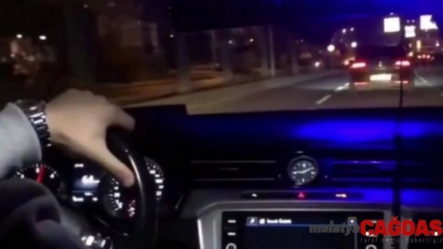 (Özel) İstanbul'da silahlı ve çakarlı 'makas' terörü kamerada